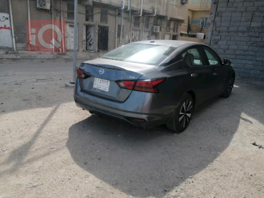 نیسان ئەلتیما